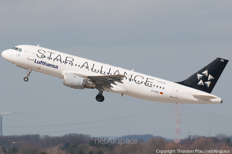 Lufthansa Airbus A320-211 (D-AIPC) | Photo 76118