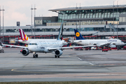 Lufthansa Airbus A320-211 (D-AIPC) at  Hamburg - Fuhlsbuettel (Helmut Schmidt), Germany