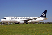 Lufthansa Airbus A320-211 (D-AIPC) at  Hamburg - Fuhlsbuettel (Helmut Schmidt), Germany