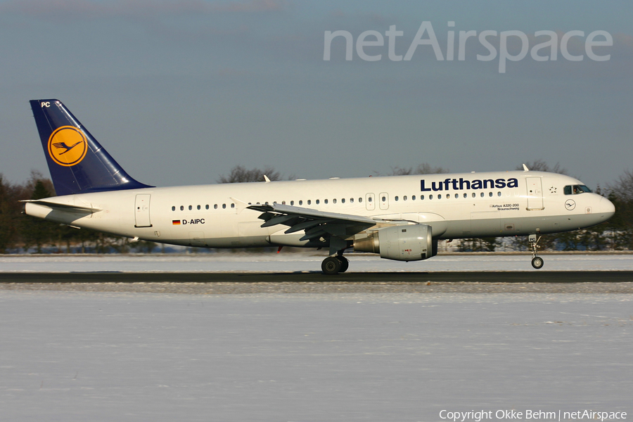 Lufthansa Airbus A320-211 (D-AIPC) | Photo 71383