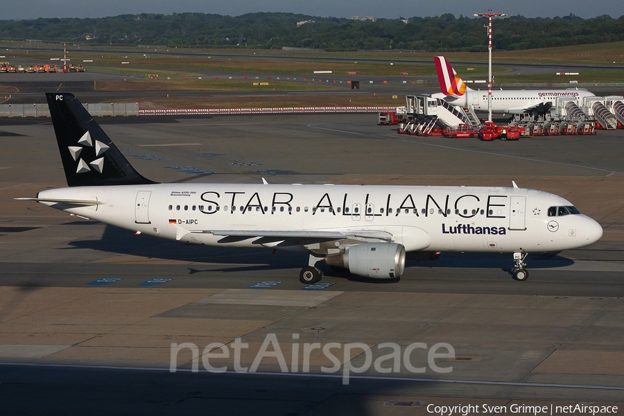 Lufthansa Airbus A320-211 (D-AIPC) | Photo 79472