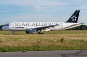 Lufthansa Airbus A320-211 (D-AIPC) at  Hamburg - Fuhlsbuettel (Helmut Schmidt), Germany