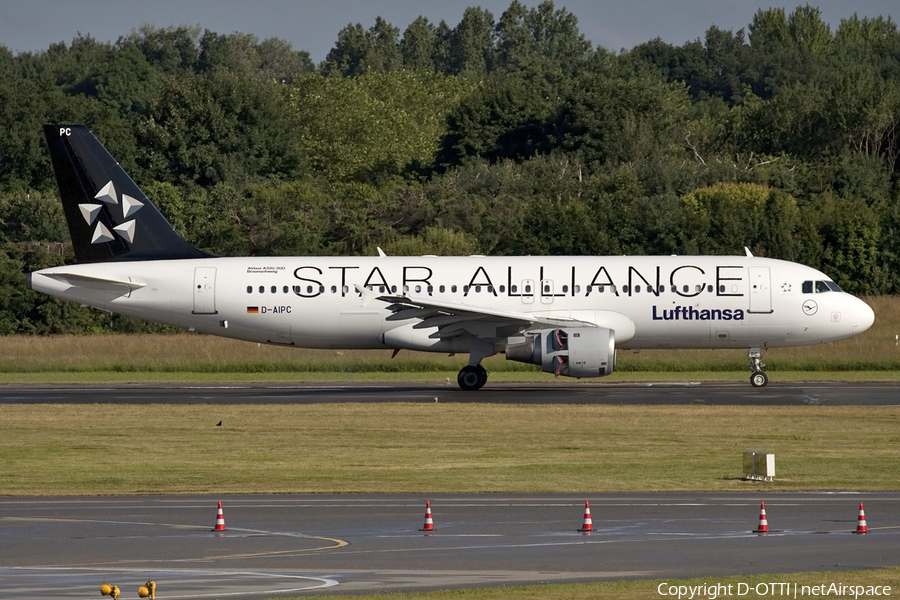 Lufthansa Airbus A320-211 (D-AIPC) | Photo 440215