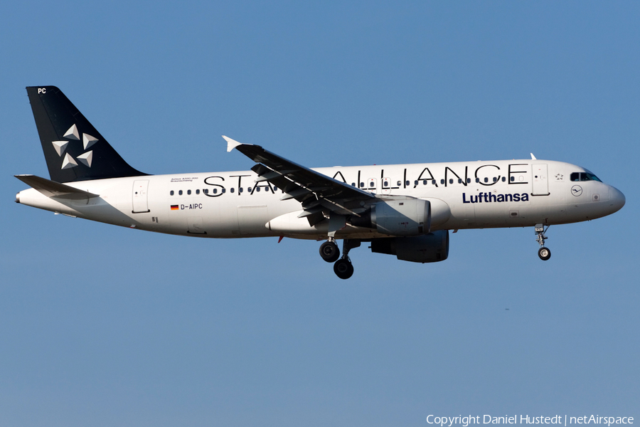 Lufthansa Airbus A320-211 (D-AIPC) | Photo 495987