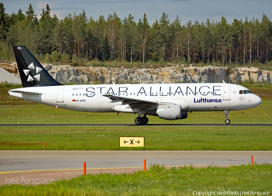 Lufthansa Airbus A320-211 (D-AIPD) | Photo 262741