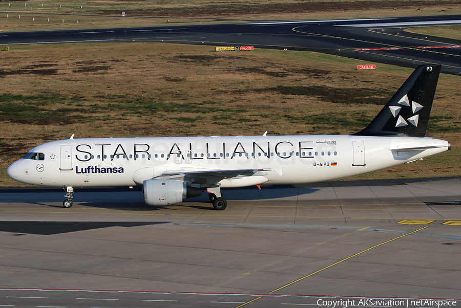 Lufthansa Airbus A320-211 (D-AIPD) | Photo 110940