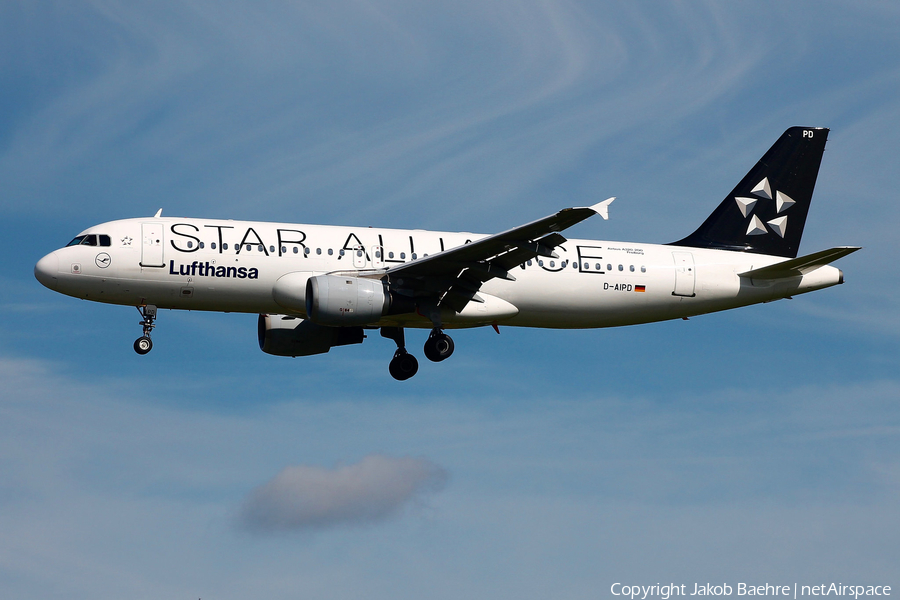 Lufthansa Airbus A320-211 (D-AIPD) | Photo 177230