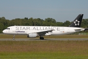 Lufthansa Airbus A320-211 (D-AIPD) at  Hamburg - Fuhlsbuettel (Helmut Schmidt), Germany