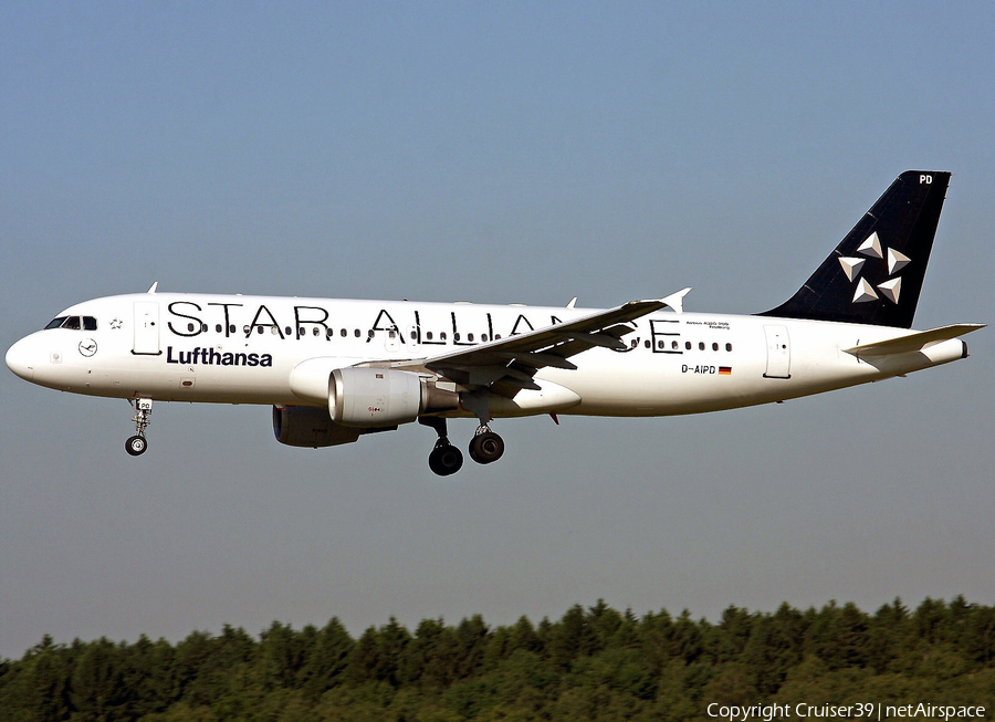 Lufthansa Airbus A320-211 (D-AIPD) | Photo 64117