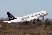 Lufthansa Airbus A320-211 (D-AIPD) at  Hamburg - Fuhlsbuettel (Helmut Schmidt), Germany