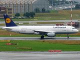 Lufthansa Airbus A320-211 (D-AIPD) at  Hamburg - Fuhlsbuettel (Helmut Schmidt), Germany