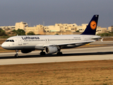 Lufthansa Airbus A320-211 (D-AIPD) at  Luqa - Malta International, Malta