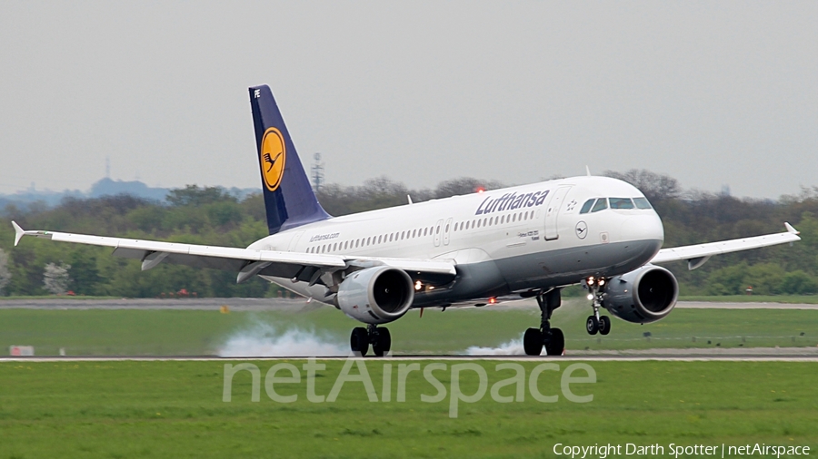 Lufthansa Airbus A320-211 (D-AIPE) | Photo 209529