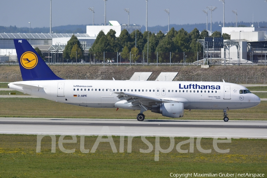 Lufthansa Airbus A320-211 (D-AIPE) | Photo 111534
