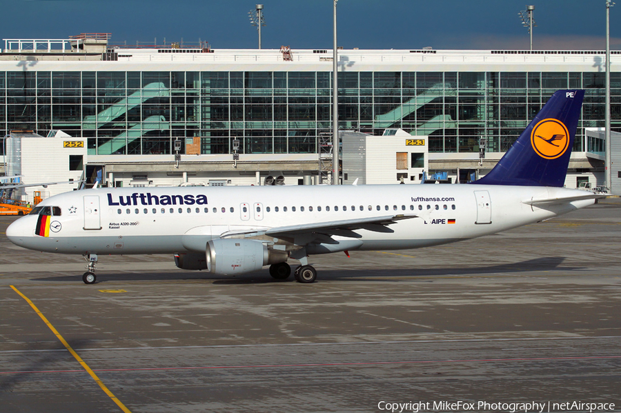 Lufthansa Airbus A320-211 (D-AIPE) | Photo 115521