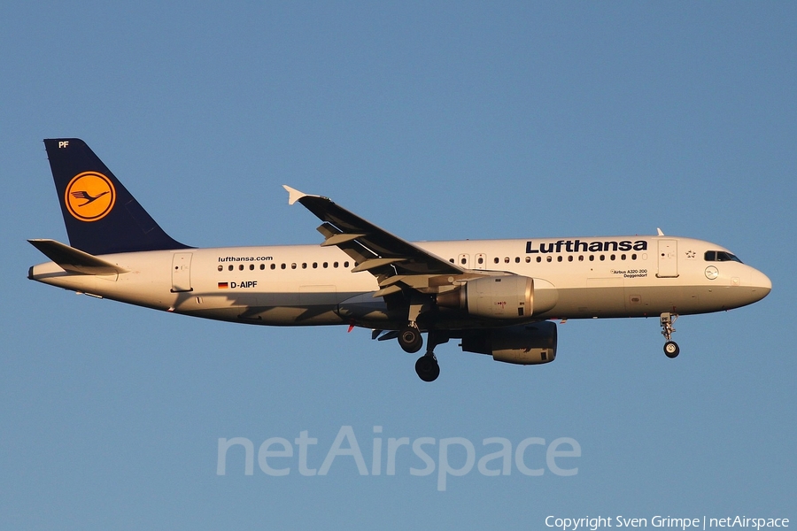 Lufthansa Airbus A320-211 (D-AIPF) | Photo 164744