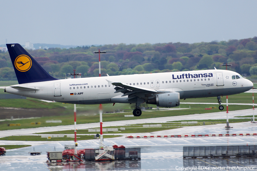 Lufthansa Airbus A320-211 (D-AIPF) | Photo 293394