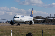 Lufthansa Airbus A320-211 (D-AIPH) at  Hamburg - Fuhlsbuettel (Helmut Schmidt), Germany