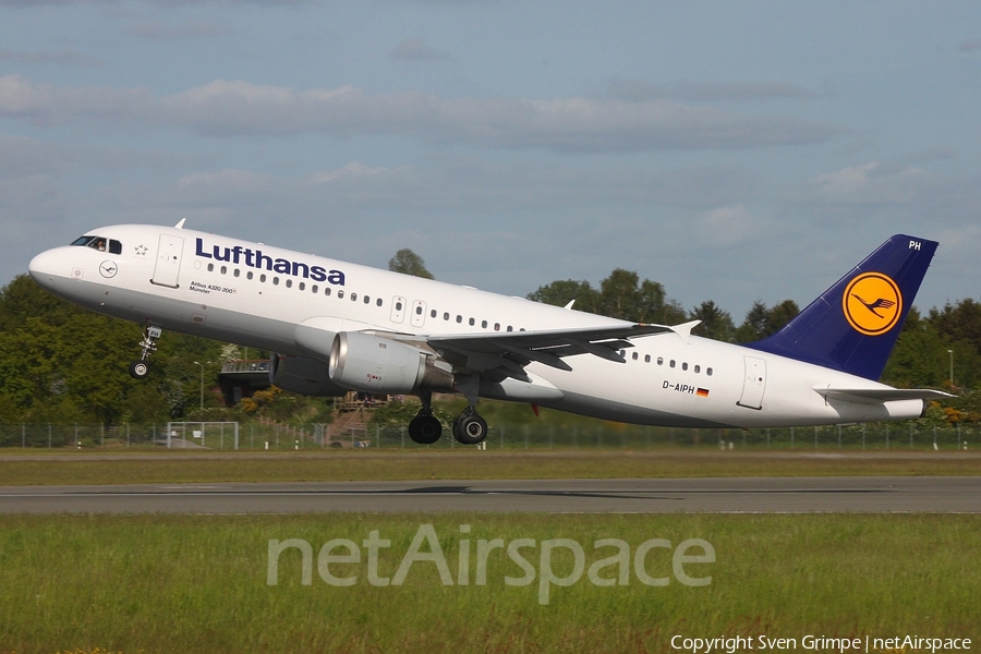 Lufthansa Airbus A320-211 (D-AIPH) | Photo 78252