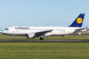 Lufthansa Airbus A320-211 (D-AIPK) at  Dublin, Ireland