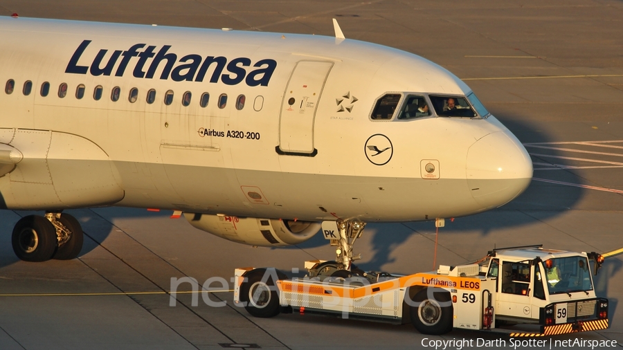 Lufthansa Airbus A320-211 (D-AIPK) | Photo 213943