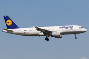 Lufthansa Airbus A320-211 (D-AIPK) at  Frankfurt am Main, Germany