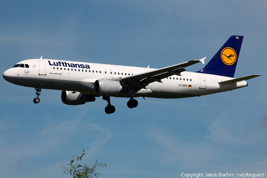 Lufthansa Airbus A320-211 (D-AIPK) | Photo 183114