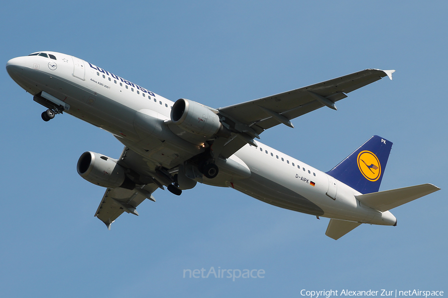 Lufthansa Airbus A320-211 (D-AIPK) | Photo 408170