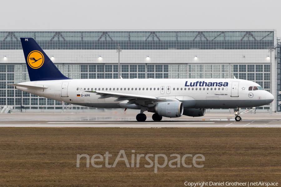 Lufthansa Airbus A320-211 (D-AIPK) | Photo 288567