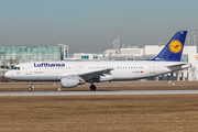 Lufthansa Airbus A320-211 (D-AIPK) at  Munich, Germany