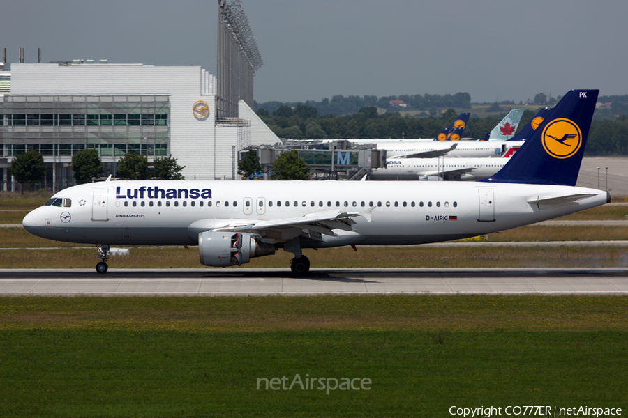 Lufthansa Airbus A320-211 (D-AIPK) | Photo 53748