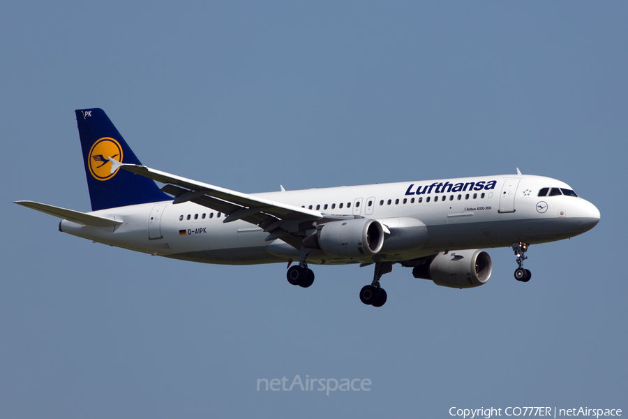 Lufthansa Airbus A320-211 (D-AIPK) | Photo 58827