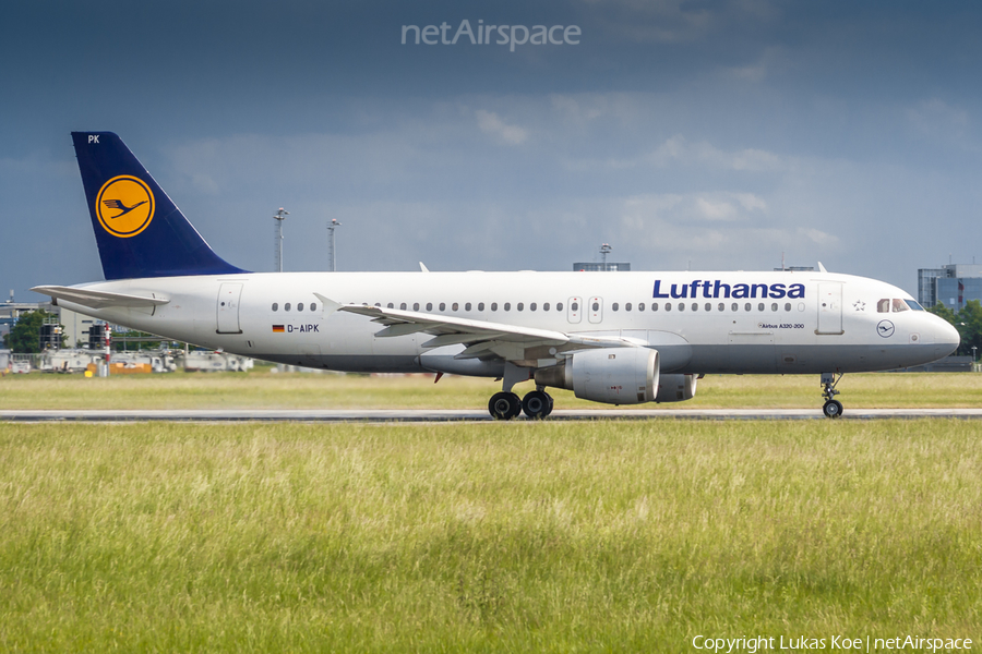 Lufthansa Airbus A320-211 (D-AIPK) | Photo 190640