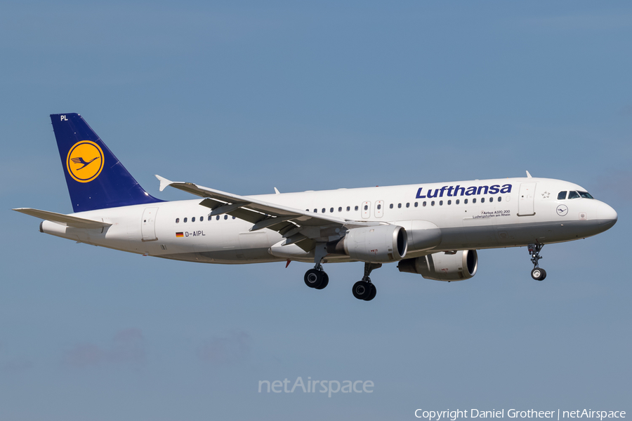 Lufthansa Airbus A320-211 (D-AIPL) | Photo 108895