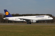 Lufthansa Airbus A320-211 (D-AIPL) at  Hamburg - Fuhlsbuettel (Helmut Schmidt), Germany