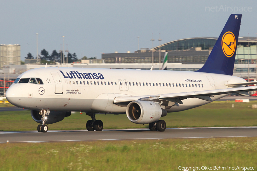 Lufthansa Airbus A320-211 (D-AIPL) | Photo 47876
