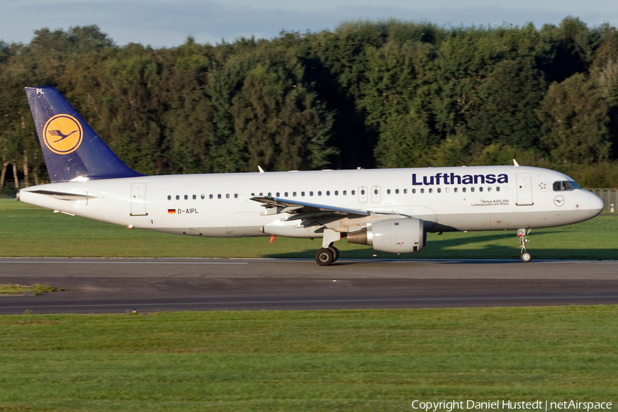 Lufthansa Airbus A320-211 (D-AIPL) | Photo 489220