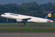 Lufthansa Airbus A320-211 (D-AIPL) at  Hamburg - Fuhlsbuettel (Helmut Schmidt), Germany