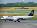 Lufthansa Airbus A320-211 (D-AIPM) at  Hamburg - Fuhlsbuettel (Helmut Schmidt), Germany