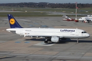 Lufthansa Airbus A320-211 (D-AIPP) at  Hamburg - Fuhlsbuettel (Helmut Schmidt), Germany