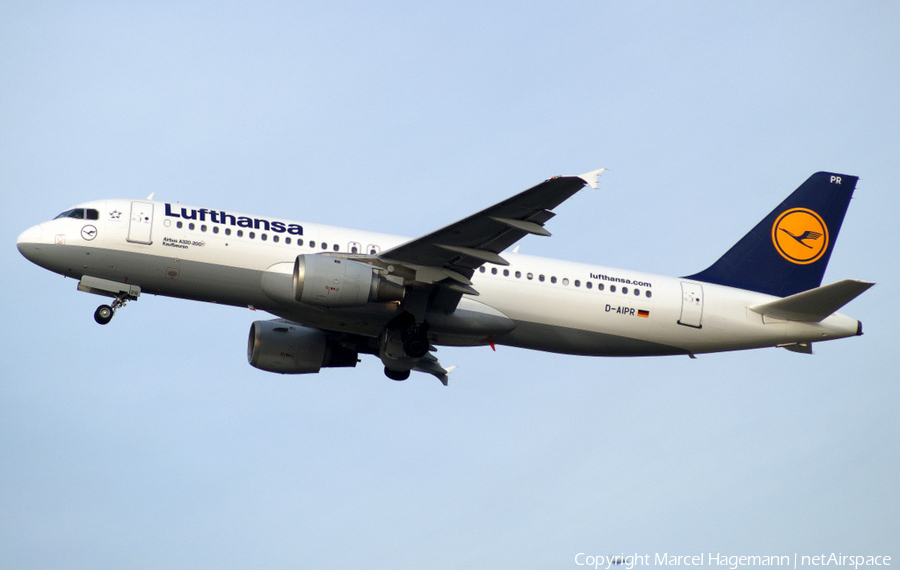 Lufthansa Airbus A320-211 (D-AIPR) | Photo 119931