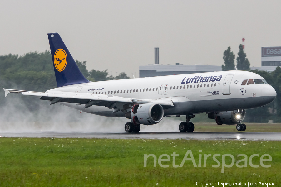 Lufthansa Airbus A320-211 (D-AIPR) | Photo 114614