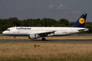 Lufthansa Airbus A320-211 (D-AIPR) at  Hamburg - Fuhlsbuettel (Helmut Schmidt), Germany