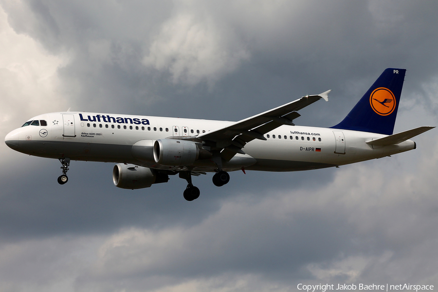 Lufthansa Airbus A320-211 (D-AIPR) | Photo 187501