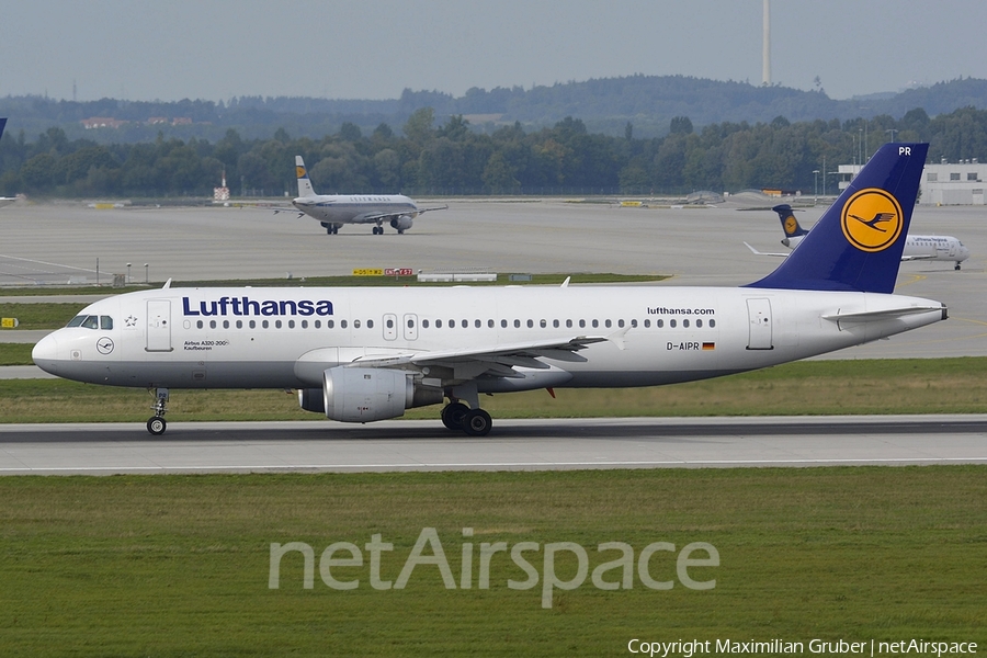 Lufthansa Airbus A320-211 (D-AIPR) | Photo 112354