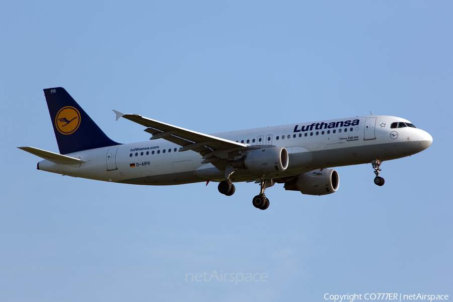 Lufthansa Airbus A320-211 (D-AIPR) | Photo 55492