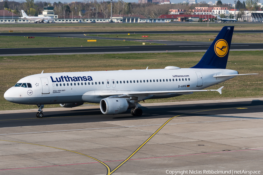 Lufthansa Airbus A320-211 (D-AIPR) | Photo 313677