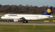Lufthansa Airbus A320-211 (D-AIPS) at  Dusseldorf - International, Germany