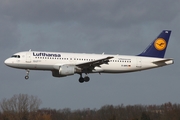 Lufthansa Airbus A320-211 (D-AIPS) at  Hamburg - Fuhlsbuettel (Helmut Schmidt), Germany
