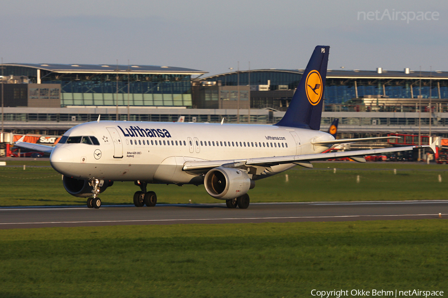 Lufthansa Airbus A320-211 (D-AIPS) | Photo 52981